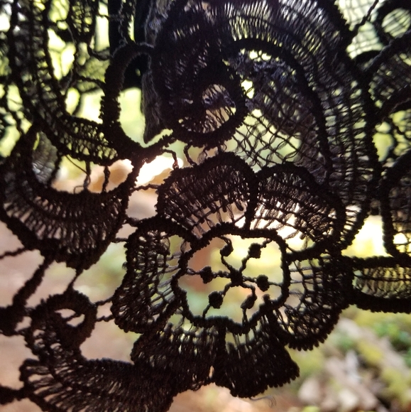 Small ladies Fashion Top Shirt Flower Net Mesh Pattern Black button Signature 8 - Picture 8 of 9